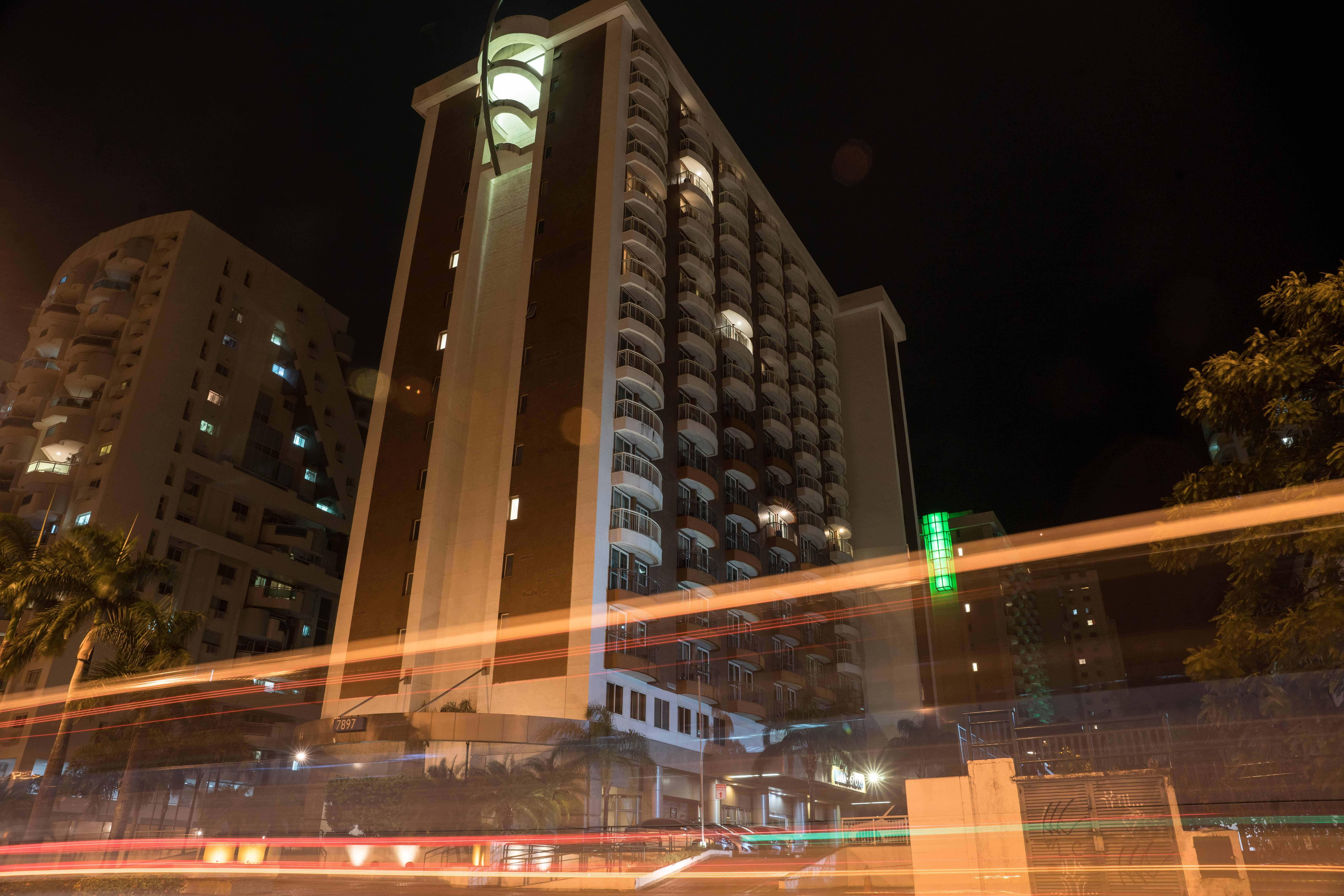 Plaza Barra First Hotel ริโอเดจาเนโร ภายนอก รูปภาพ